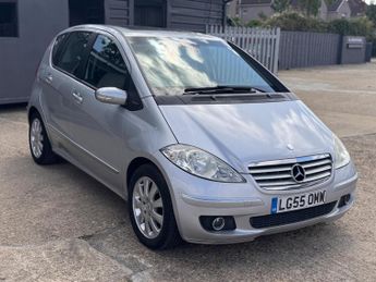 Mercedes-Benz A Class 2.0 A200 Elegance SE CVT 5dr