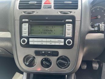 Volkswagen Golf 1.6 FSI Match 5dr