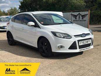Ford Focus 1.0T EcoBoost Zetec Euro 5 (s/s) 5dr