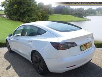 Tesla Model 3 Standard Range Plus Auto RWD 4dr