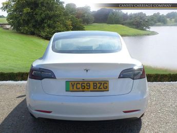 Tesla Model 3 Standard Range Plus Auto RWD 4dr