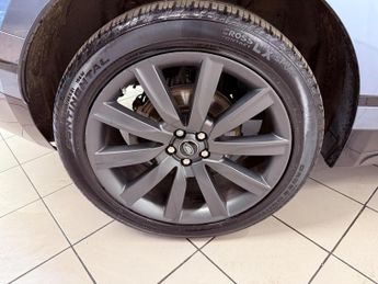 Land Rover Range Rover Velar 2.0 D240 R-Dynamic HSE Auto 4WD Euro 6 (s/s) 5dr