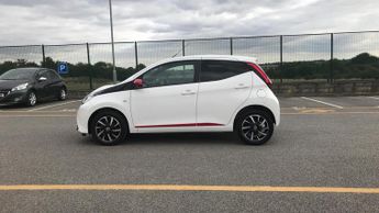 Toyota AYGO 1.0 VVT-i x-trend x-shift Euro 6 5dr (Safety Sense)