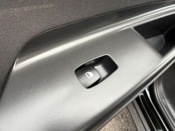 Hyundai KONA 1.6 h-GDi SE Connect DCT Euro 6 (s/s) 5dr
