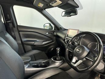 Nissan Juke 1.0 DIG-T N-Connecta Euro 6 (s/s) 5dr