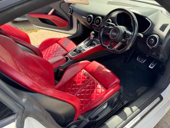 Audi TTS 2.0 TFSI Coupe 3dr Petrol S Tronic quattro Euro 6 (s/s) (310 ps)