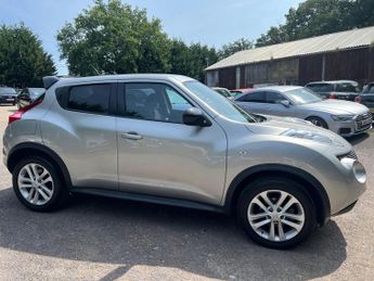 Nissan Juke 1.6 Acenta Premium CVT Euro 5 5dr