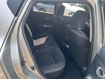 Nissan Juke 1.6 Acenta Premium CVT Euro 5 5dr
