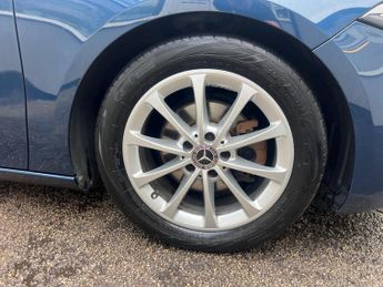 Mercedes-Benz A Class 1.5 A180d Sport (Executive) 7G-DCT Euro 6 (s/s) 5dr