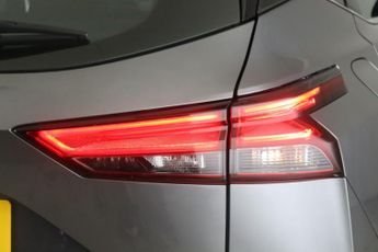 Nissan Qashqai 1.3 DIG-T MHEV Acenta Premium Euro 6 (s/s) 5dr