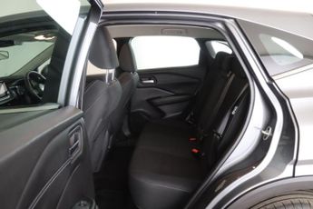 Nissan Qashqai 1.3 DIG-T MHEV Acenta Premium Euro 6 (s/s) 5dr