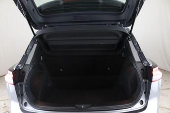 Nissan Qashqai 1.3 DIG-T MHEV Acenta Premium Euro 6 (s/s) 5dr