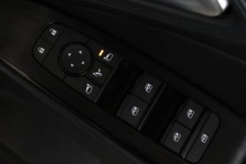 Nissan Qashqai 1.3 DIG-T MHEV Acenta Premium Euro 6 (s/s) 5dr