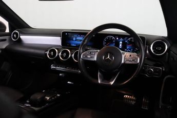 Mercedes-Benz CLA 1.3 CLA200 AMG Line Coupe 7G-DCT Euro 6 (s/s) 4dr