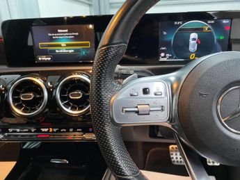 Mercedes-Benz A Class 1.5 A180d AMG Line 7G-DCT Euro 6 (s/s) 5dr