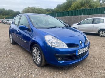 Renault Clio 1.2 TCe 16v Dynamique 5dr