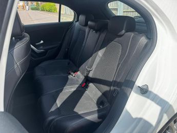 Mercedes-Benz A Class 1.5 A180d Sport (Executive) 7G-DCT Euro 6 (s/s) 5dr
