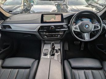 BMW 5 Series 2.0 520d MHT M Sport Auto Euro 6 (s/s) 4dr