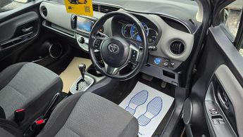 Toyota Yaris 1.5 VVT-h Icon E-CVT Euro 6 5dr