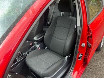Hyundai i30 1.6 CRDi Comfort Euro 4 5dr