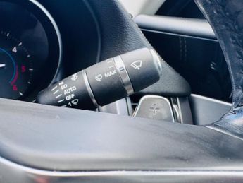 Jaguar XF 2.0d R-Sport Auto Euro 6 (s/s) 4dr