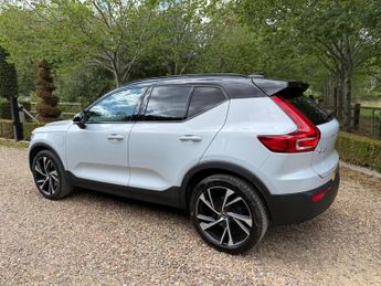 Volvo XC40 1.5h T5 Twin Engine Recharge 10.7kWh R-Design Pro Auto Euro 6 (s