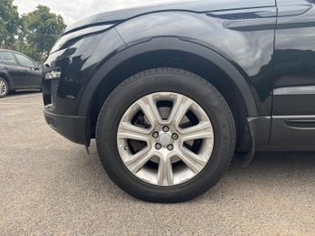 Land Rover Range Rover Evoque 2.0 TD4 SE Tech Auto 4WD Euro 6 (s/s) 5dr