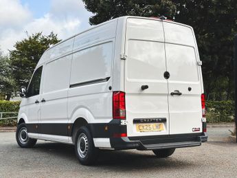 Volkswagen Crafter 2.0 TDI CR35 Commerce Plus Auto FWD MWB High Roof Euro 6 (s/s) 5