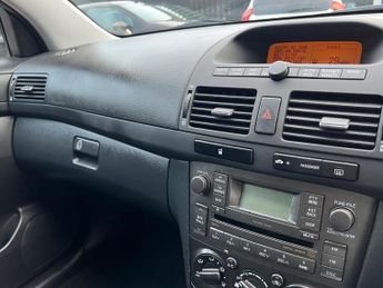 Toyota Avensis 1.8 VVT-i T3-S 5dr