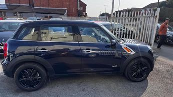 MINI Countryman 2.0 Cooper D Auto ALL4 Euro 5 5dr