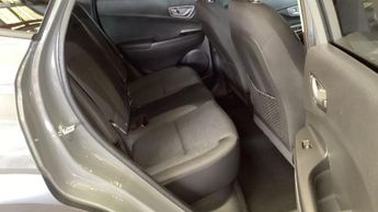 Hyundai KONA 64kWh Premium Auto 5dr (7kW Charger)