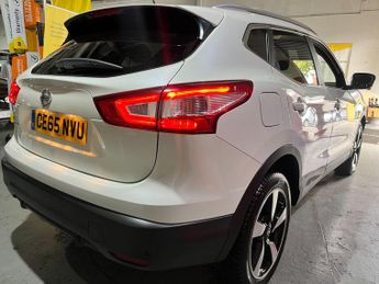 Nissan Qashqai 1.6 dCi n-tec+ XTRON 2WD Euro 6 (s/s) 5dr