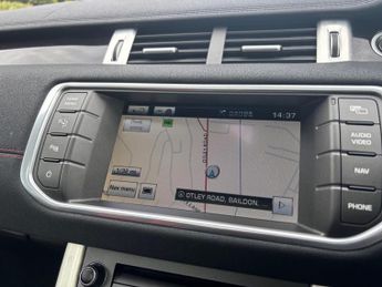 Land Rover Range Rover Evoque 2.2 SD4 Dynamic Auto 4WD Euro 5 5dr