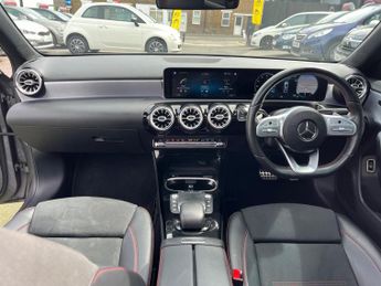 Mercedes-Benz A Class 2.0 A200d AMG Line (Premium Plus 2) 8G-DCT Euro 6 (s/s) 4dr