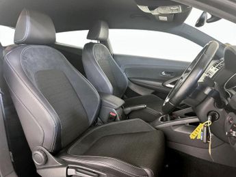 Volkswagen Scirocco 2.0 TSI GT Euro 6 (s/s) 3dr