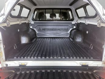 Mitsubishi L200 2.2 DI-D DC Barbarian 4WD Euro 6 (s/s) 4dr