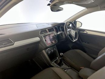 Volkswagen Tiguan 1.5 TSI EVO Match Euro 6 (s/s) 5dr