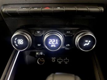 Renault Clio 1.6 E-TECH RS Line Auto Euro 6 (s/s) 5dr