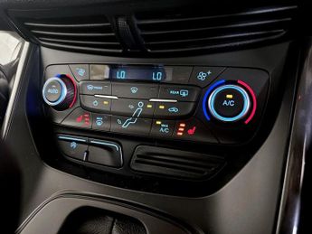Ford C-Max 2.0 TDCi Titanium X Powershift Euro 6 (s/s) 5dr (Nav)