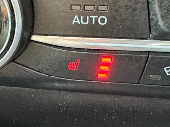 Ford Fiesta 1.0T EcoBoost Vignale Auto Euro 6 (s/s) 5dr