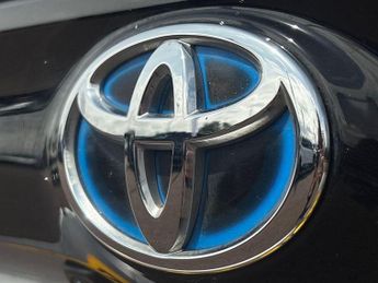 Toyota Yaris 1.5 VVT-h Design E-CVT Euro 6 (s/s) 5dr