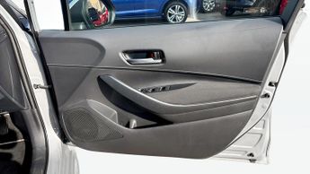 Toyota Corolla Icon Tech Hev Cvt