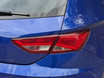 SEAT Leon 1.6 TDI SE Dynamic Technology DSG Euro 6 (s/s) 5dr