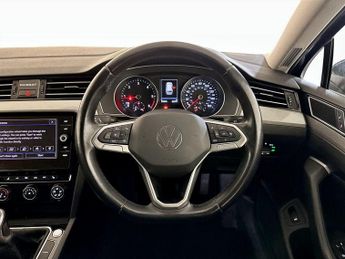 Volkswagen Passat 2.0 TDI EVO SEL Euro 6 (s/s) 5dr