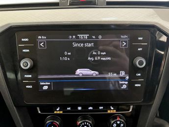 Volkswagen Passat 2.0 TDI EVO SEL Euro 6 (s/s) 5dr