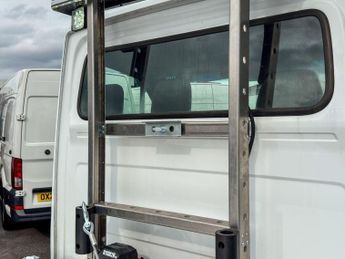 Mercedes-Benz Sprinter 2.0 315 CDI Progressive RWD L3 Euro 6 (s/s) 2dr