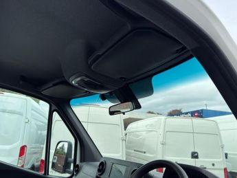 Mercedes-Benz Sprinter 2.0 315 CDI Progressive RWD L3 Euro 6 (s/s) 2dr