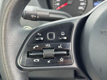 Mercedes-Benz Sprinter 2.0 315 CDI Progressive RWD L3 Euro 6 (s/s) 2dr