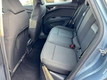 AUDI Q4 E-TRON 40 Sport SUV 5dr Electric Auto 82kWh (204 ps)