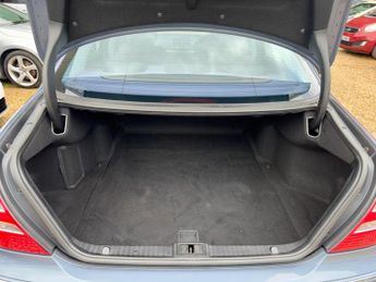 Mercedes-Benz E Class 2.1 E220 CDI Avantgarde 4dr